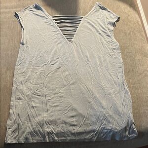 American Eagle Outfitters Light Gray V-Neck Tee